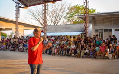 Representante Hugo Archila, lidera maratónica entrega de kits escolares por los rincones de Casanare